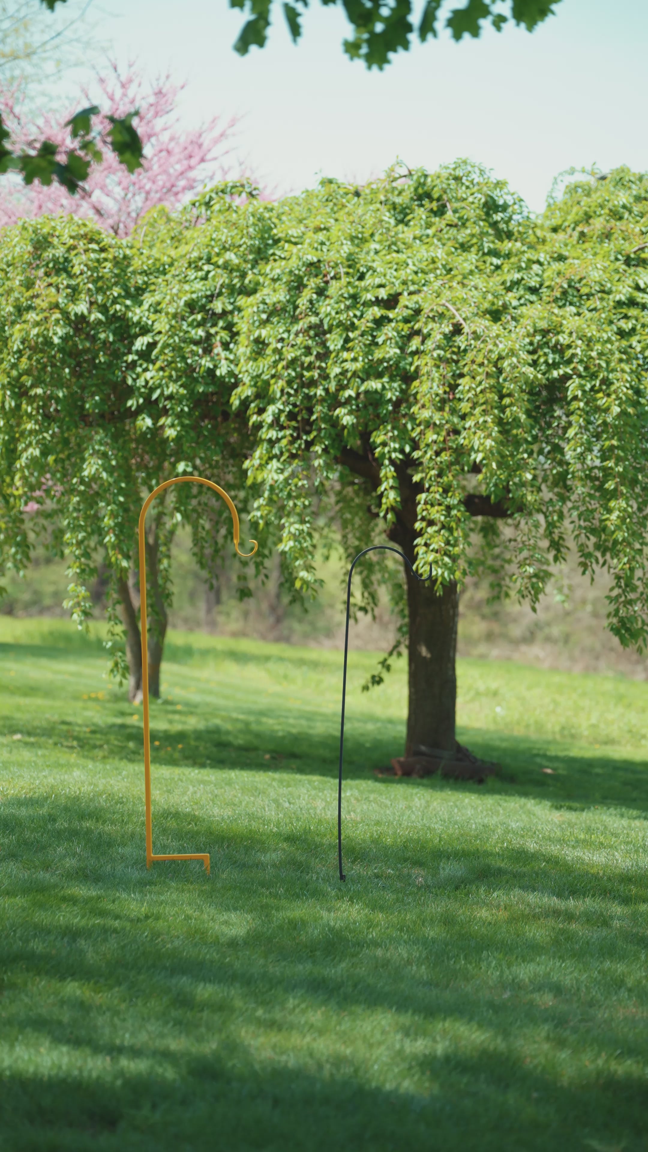 Heavy Duty Shepherd Hook Custom Color – Colored Shepherd Hooks